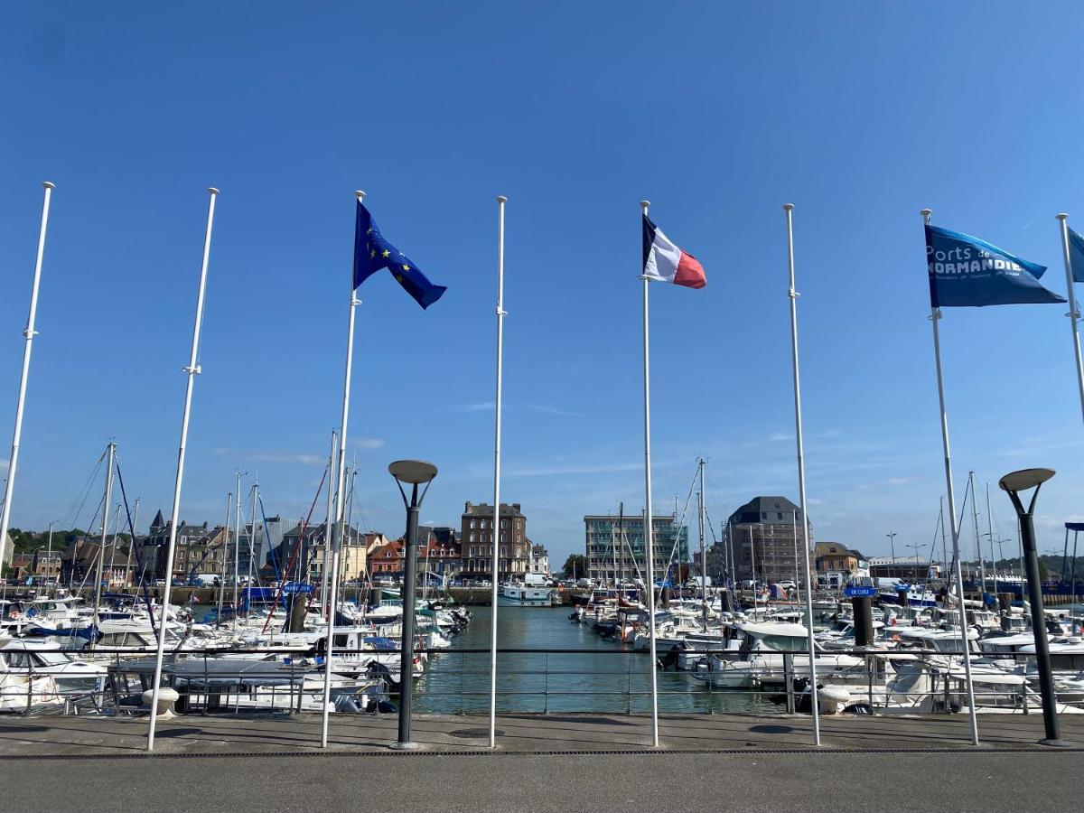 Beau Studio Cosy Calme En Face Du Port Sur Le Quai Apartment ดิเอป ภายนอก รูปภาพ
